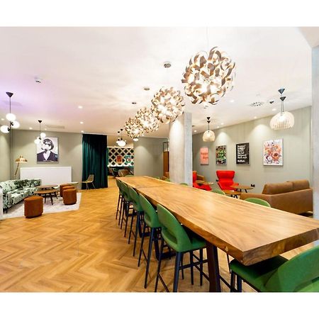 Central Belfast Apartments Student Accommodation Student Id Required ภายนอก รูปภาพ