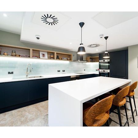Central Belfast Apartments Student Accommodation Student Id Required ภายนอก รูปภาพ